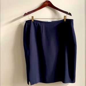 Black knee length pencil skirt plus size